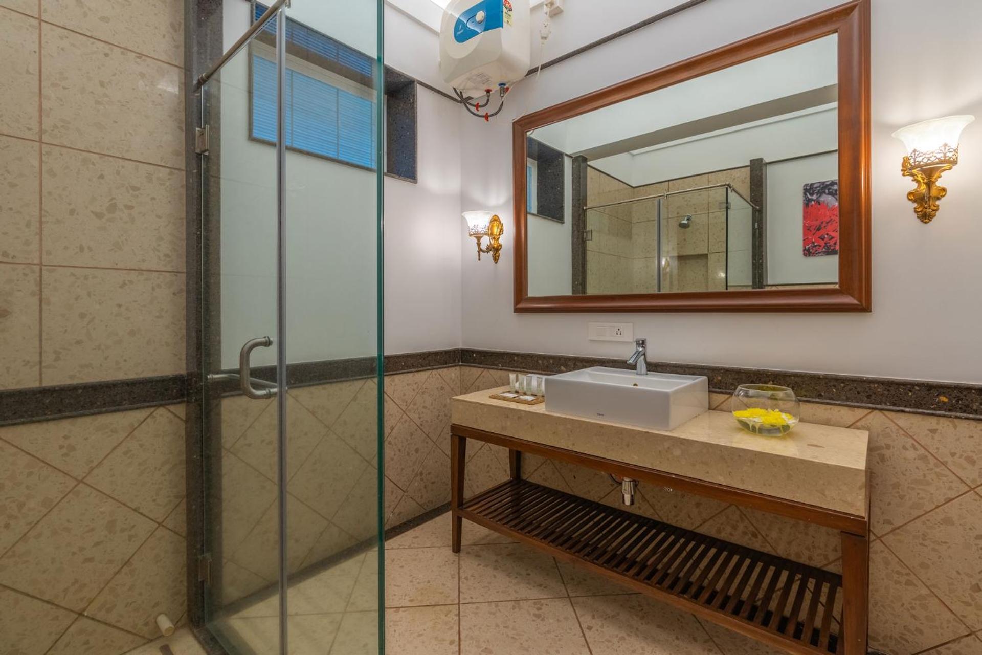 Stayvista At Amara Villa Luxury Collection With Private Pool & Gazebo アリバグ エクステリア 写真